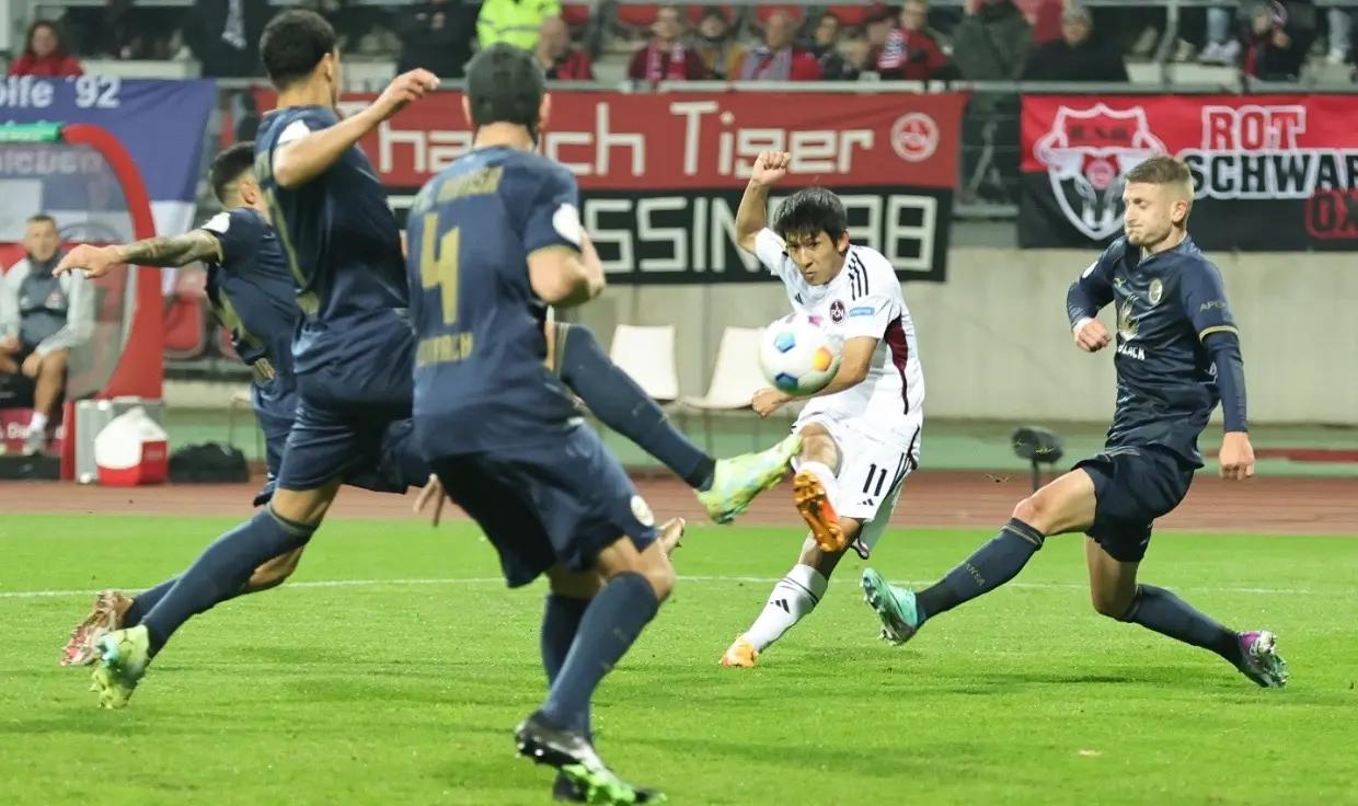 欧洲国家杯比赛中一支顶级球队意外遭遇挑战