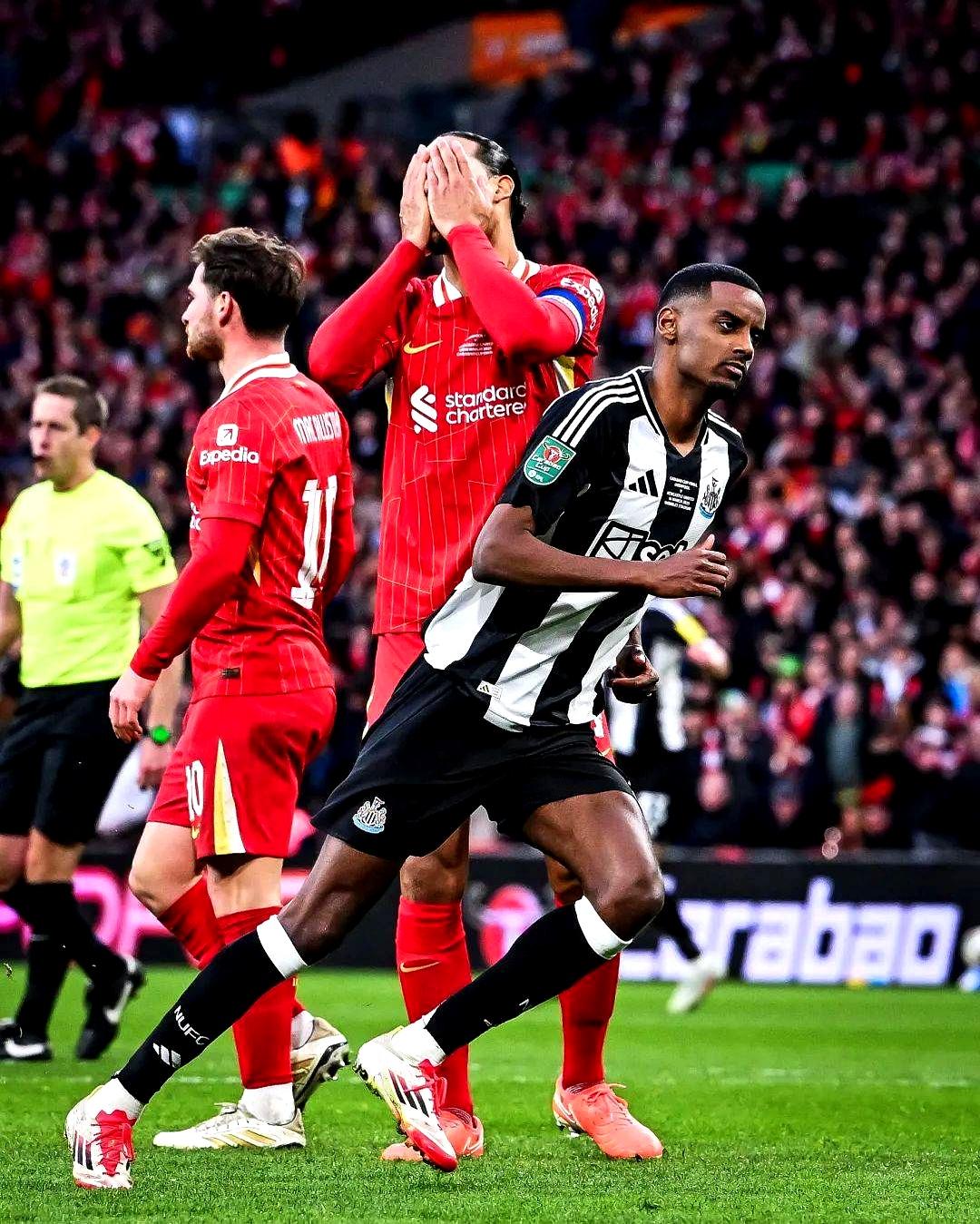 利物浦实现关键胜利,赢得球迷们的喝彩 利物浦实现关键胜利,赢得球迷们的喝彩